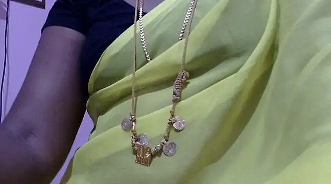 Snapshot of Hot_akshara chatting on February 2025 06:48:02 PM Hot akshara online show from February 2025 06:48:02 PM