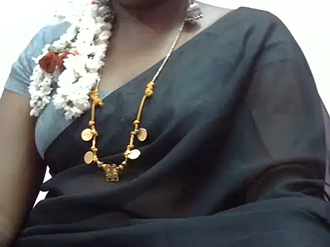 Hot akshara online show from February 2026 04:10:02 PM