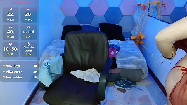 CharloteTaylor  online show from March 2025 05:00:02 AM