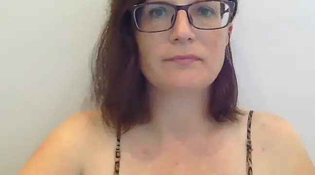 CrimsonMistress online show from January 2025 04:57:02 AM