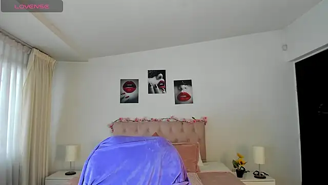 Snapshot of _Charlotte_evans_1 chatting on January 2025 08:36:02 PM Charlotte evans 1 online show from January 2025 08:36:02 PM