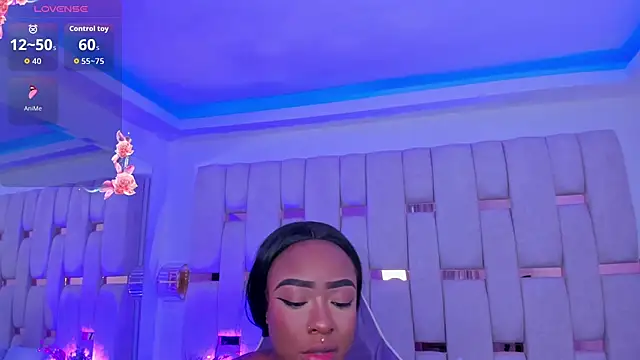 Snapshot of mia_schwarz chatting on February 2026 09:43:01 PM mia schwarz online show from February 2026 09:43:01 PM