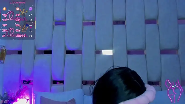 Snapshot of mia_schwarz chatting on February 2026 08:42:02 PM mia schwarz online show from February 2026 08:42:02 PM