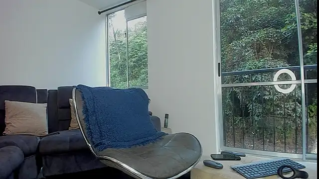 davis alx1 online show from December 2024 10:39:02 PM