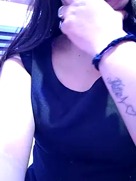 vadapavgirl online show from November 2025 10:06:02 AM