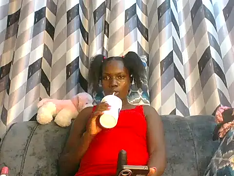 Slimthick900 online show from March 2025 02:37:02 PM