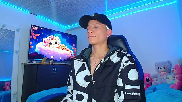 bryamer 19 online show from January 2025 05:02:02 AM