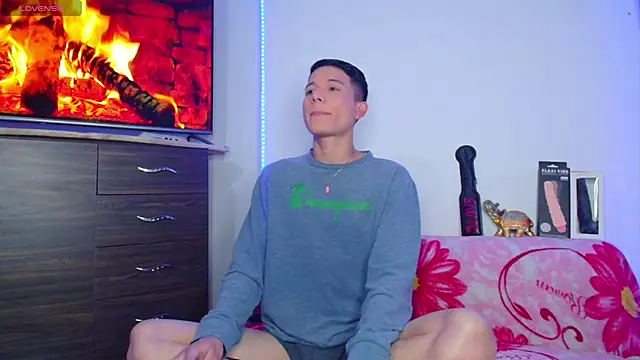 bryamer 19 online show from January 2025 01:08:01 AM