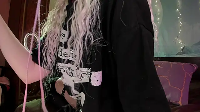 Snapshot of Natural_pussy chatting on December 2024 01:22:02 PM Natural pussy online show from December 2024 01:22:02 PM