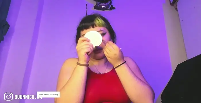 larissa01  online show from March 2026 01:18:01 PM