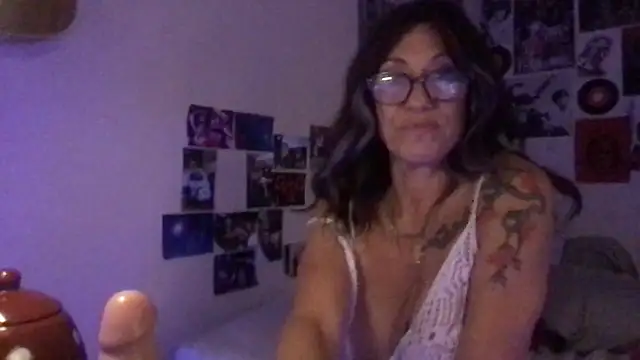 karrmmaa online show from November 2025 11:09:02 AM