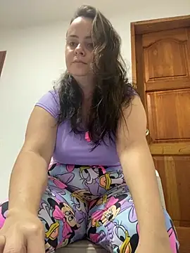 Im Amelia online show from November 2025 10:59:02 AM