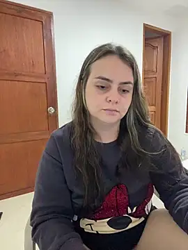 Im Amelia online show from April 2026 07:58:02 PM