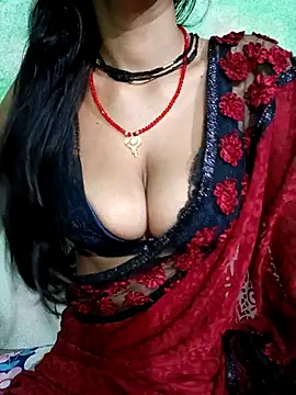 Snapshot of Savita_hotmom chatting on May 2026 06:38:01 PM Savita hotmom online show from May 2026 06:38:01 PM