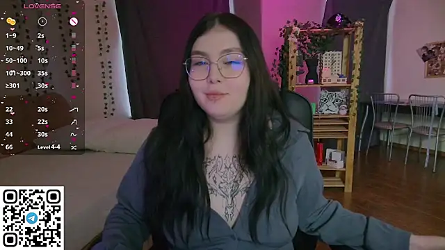 Snapshot of Arizonaa_Muse chatting on February 2026 07:25:01 AM Arizonaa Muse online show from February 2026 07:25:01 AM