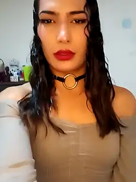 Snapshot of Lanna_hott_ chatting on February 2025 07:33:02 PM Lanna hott  online show from February 2025 07:33:02 PM
