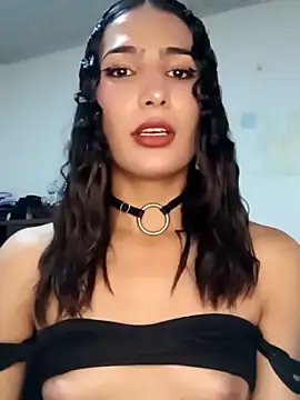 Snapshot of Lanna_hott_ chatting on February 2025 01:47:02 AM Lanna hott  online show from February 2025 01:47:02 AM