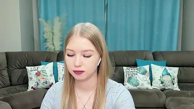 shy  lady online show from January 2025 02:58:02 PM