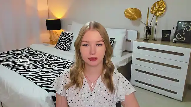 shy  lady online show from January 2025 12:31:01 AM