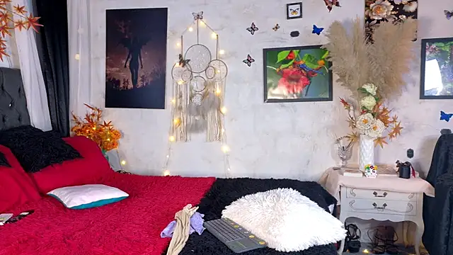 Kyara Queen online show from March 2026 04:53:02 PM