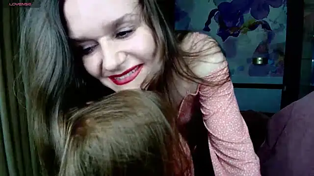 Snapshot of AriaGray chatting on June 2026 12:57:01 AM AriaGray online show from June 2026 12:57:01 AM