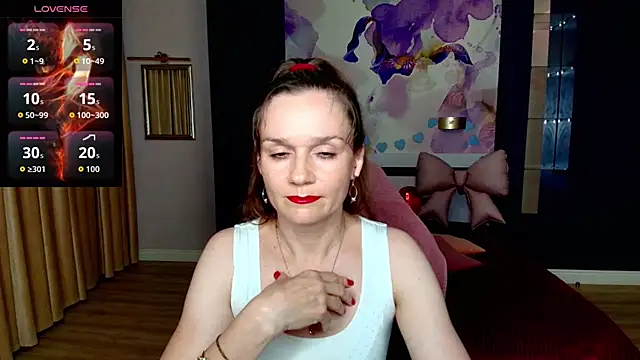 Snapshot of AriaGray chatting on July 2026 07:38:02 PM AriaGray online show from July 2026 07:38:02 PM