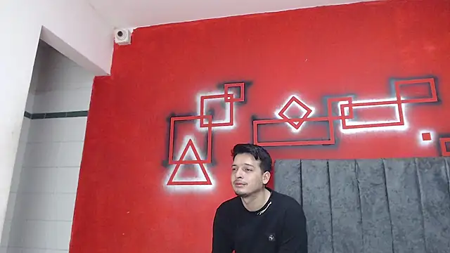 FerneyManti online show from January 2026 01:15:01 PM