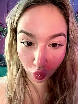 Snapshot of Rimmahottes chatting on January 2026 12:27:02 AM Rimmahottes online show from January 2026 12:27:02 AM