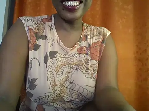 Snapshot of Gold-aass chatting on May 2026 01:33:02 AM Gold-aass online show from May 2026 01:33:02 AM