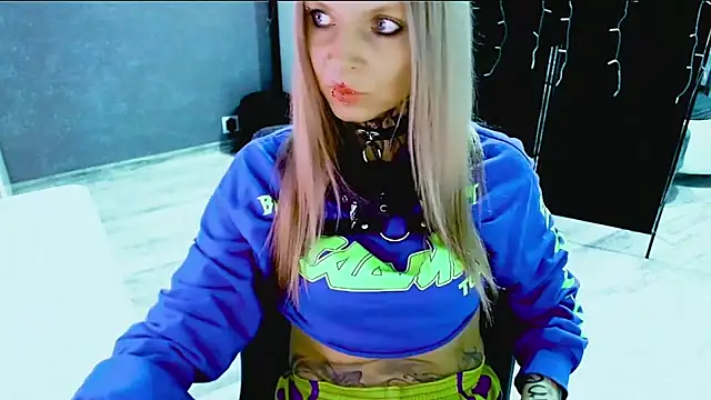 Snapshot of InesGold chatting on September 2025 08:27:01 AM InesGold online show from September 2025 08:27:01 AM