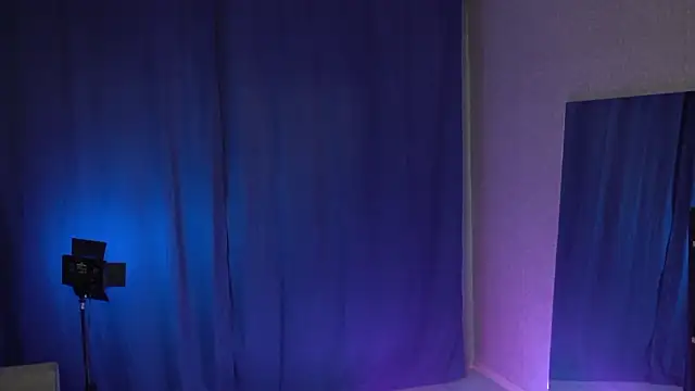 Snapshot of Bruno_Banani chatting on January 2026 08:02:02 PM Bruno Banani online show from January 2026 08:02:02 PM