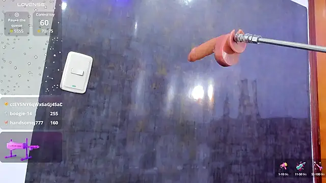 zyle boobs online show from March 2025 02:25:02 AM