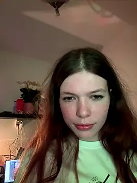 Snapshot of sophiamlf chatting on December 2025 08:36:02 PM sophiamlf online show from December 2025 08:36:02 PM