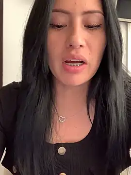 Snapshot of Sara_luna_ chatting on March 2025 04:22:01 PM Sara luna  online show from March 2025 04:22:01 PM