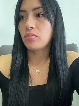 Snapshot of Sara_luna_ chatting on February 2026 04:56:01 PM Sara luna online show from February 2026 04:56:01 PM