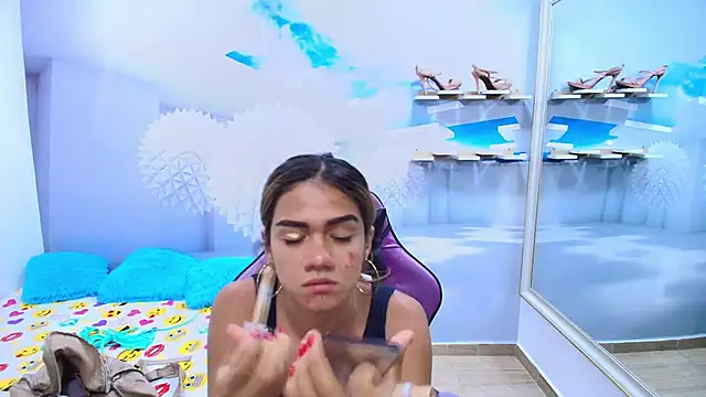 DEMI LEED online show from April 2026 12:24:01 PM