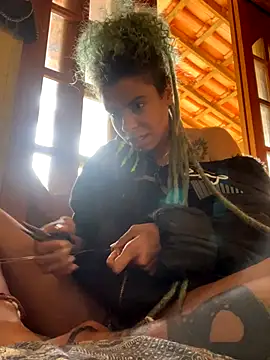 sammoura01 online show from September 2025 02:40:01 PM