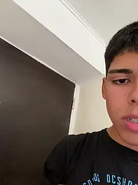 Edu zzs2 online show from October 2025 07:51:01 PM