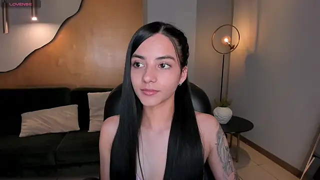 HannahJamesX online show from January 2025 07:57:01 PM