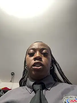 Snapshot of CiaraEbony chatting on April 2026 11:13:02 PM CiaraEbony online show from April 2026 11:13:02 PM