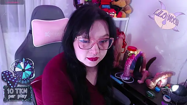 LiloMoon69 online show from January 2026 05:18:02 PM