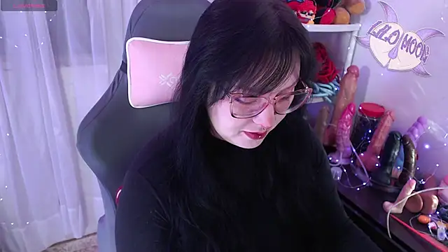 LiloMoon69 online show from March 2026 02:24:01 PM