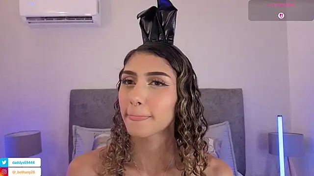 Snapshot of Daddysgirl1_ chatting on May 2026 09:35:02 PM Daddysgirl1 online show from May 2026 09:35:02 PM