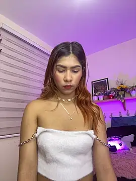 soy sarah  online show from February 2025 04:16:01 PM