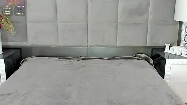 OliviaBurning online show from March 2025 07:31:01 PM