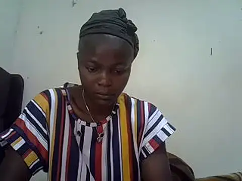 Snapshot of pretty_vivy chatting on March 2025 09:52:02 AM pretty vivy online show from March 2025 09:52:02 AM