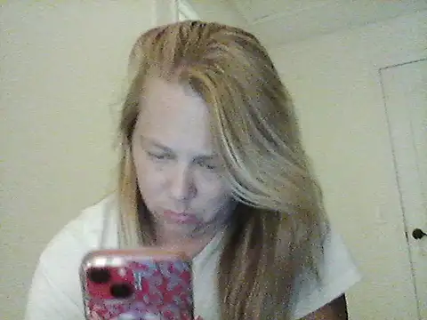 burrkitty online show from November 2025 02:03:01 AM