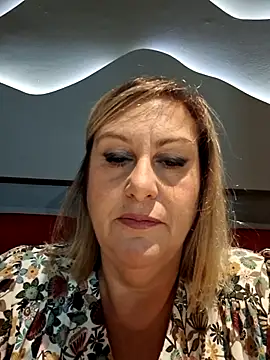 Mara-24 online show from October 2025 07:11:01 PM