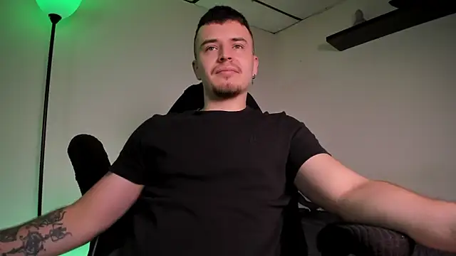 james connor2 online show from February 2026 06:45:01 PM