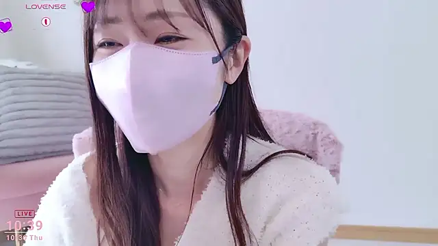 meg 0901 online show from October 2025 01:40:01 AM